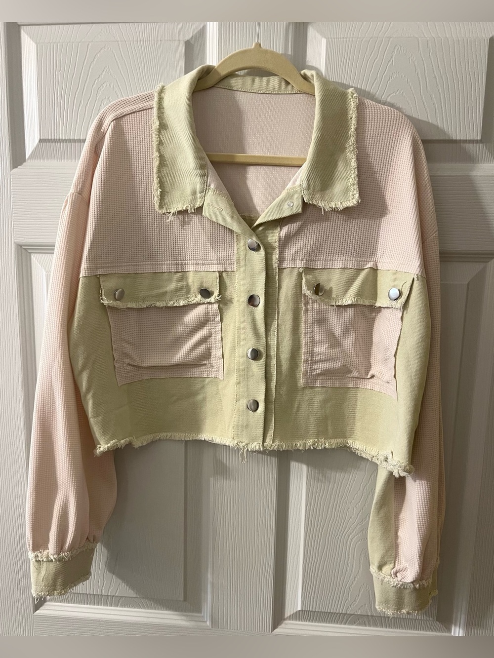 Two-Tone Patchwork Cropped Jacket - Picture 2 of 8